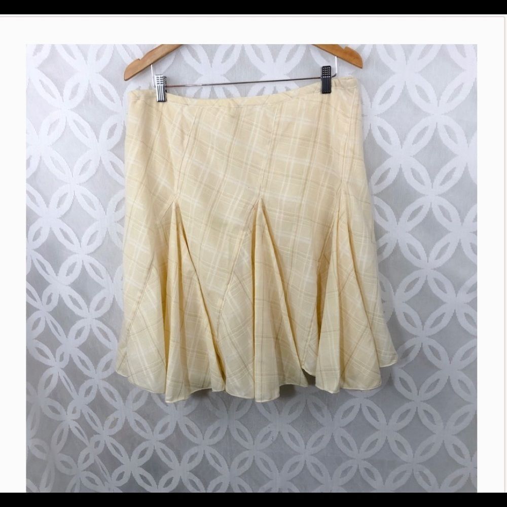 Max Studio Sz L COQUETTE Classic A-Line Skirt EUC